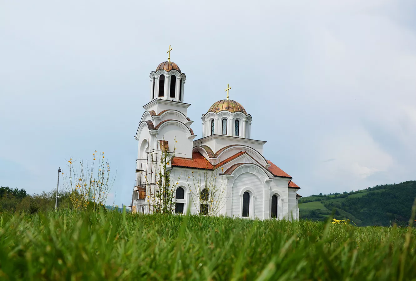 Manastir SPC posvećen Svetom Velikomučeniku Dimitriju u Bajčetini